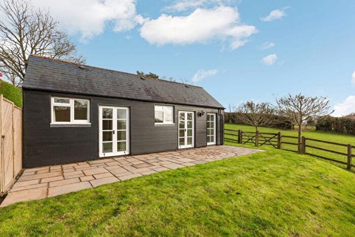 1 Bedroom Bungalow To Rent In Pootings Road, Crockham Hill, TN8