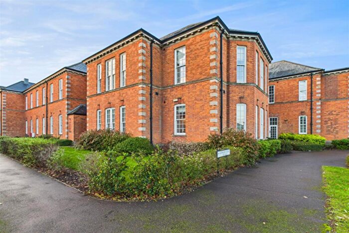 Property For Sale In Longley Road, Chichester, PO19