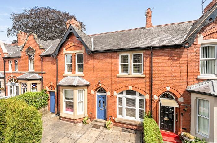 4 Bedroom Terraced House For Sale In Victoria Road, Oswestry, Shropshire, SY11