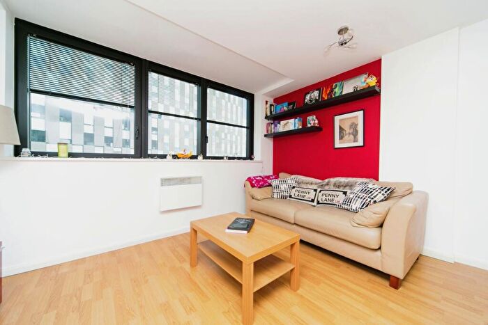 1 Bedroom Flat For Sale In Mann Island, Liverpool, Merseyside, L3