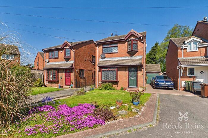 3 Bedroom Detached House For Sale In Bridge Court, Morley, Leeds, West Yorkshire, LS27