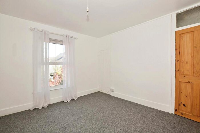 2 Bedroom Detached House For Sale In Windmill Street, Hythe, Kent, CT21