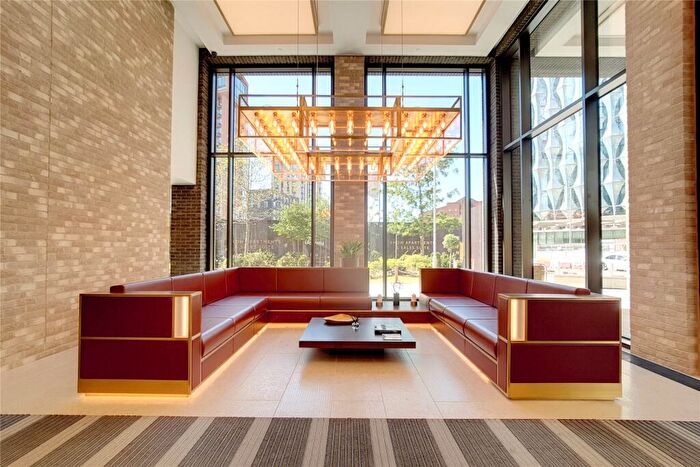2 Bedroom Apartment To Rent In Haines House, The Residence, Nine Elms, SW11