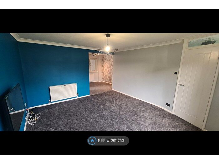 3 Bedroom End Of Terrace House To Rent In Clare Close, Lincoln, LN5