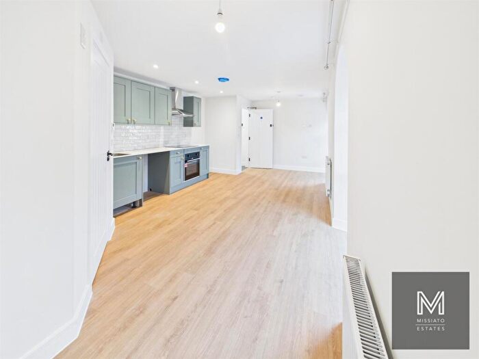 1 Bedroom Flat To Rent In Soundwell Road, Bristol, BS16