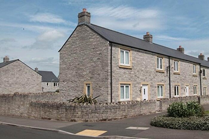 3 Bedroom End Of Terrace House To Rent In Williams Green, Paulton, Bristol, Somerset, BS39