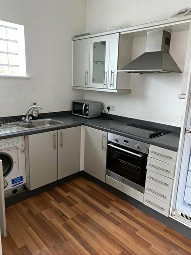 3 Bedroom Apartment To Rent In Burton Road, West Didsbury, M20