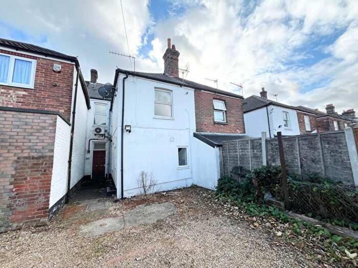 3 Bedroom Flat To Rent In Ashley Road, Poole, BH14