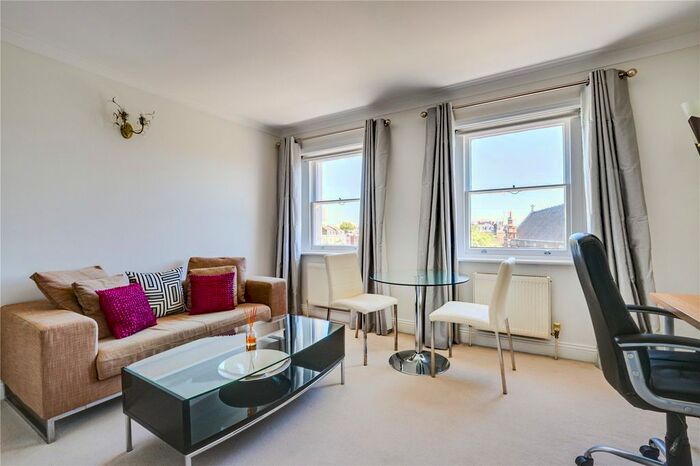 1 Bedroom Flat To Rent In Queens Gate, South Kensington, SW7