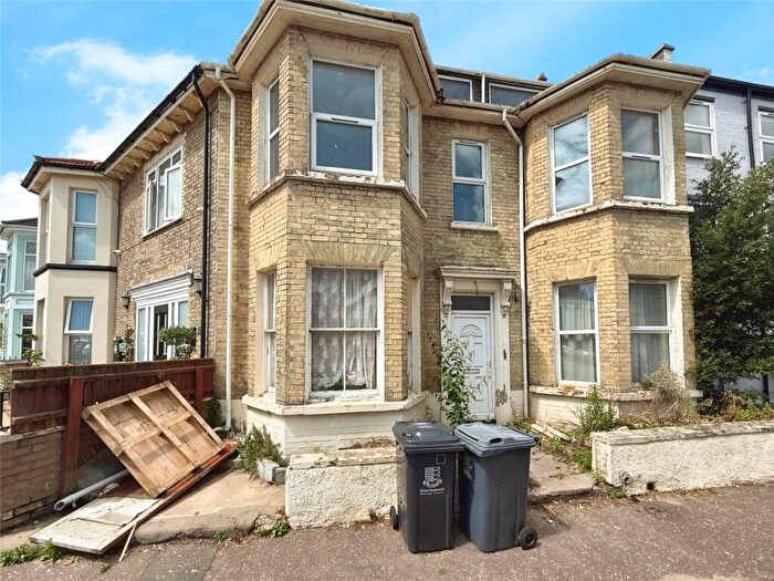 5 Bedroom Terraced House For Sale In Apsley Road, Great Yarmouth, Norfolk, NR30