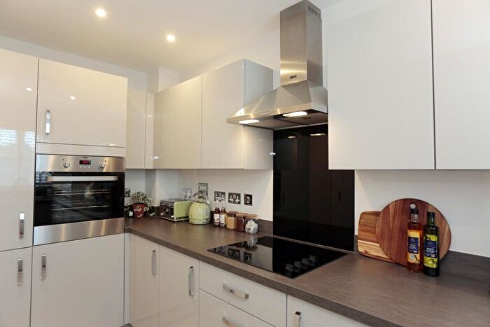 3 Bedroom Detached House For Sale In Park Road, Hellingly, BN27