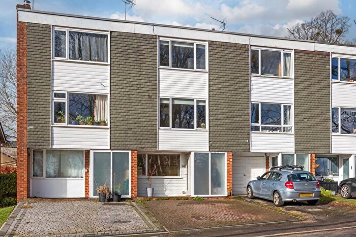 3 Bedroom Terraced House For Sale In Langton Close, Winchester, SO22