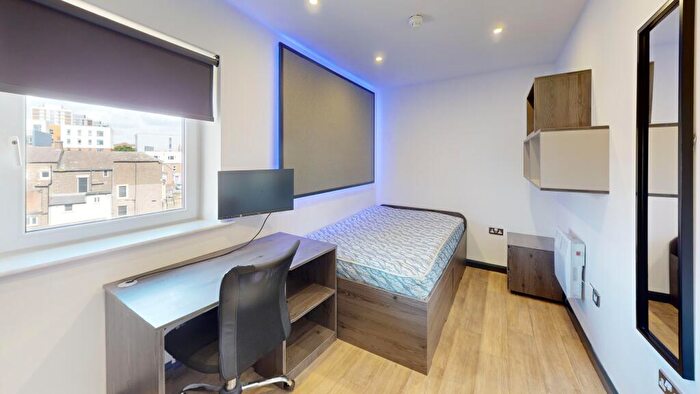 4 Bedroom Flat To Rent In Stepney Lane, Newcastle Upon Tyne, NE1