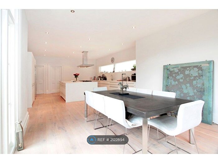 4 Bedroom Semi-Detached House To Rent In Queens Road, Tunbridge Wells, TN4