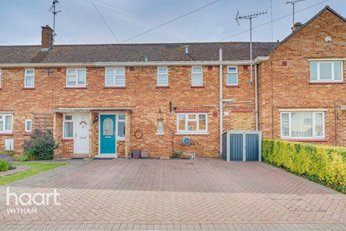 4 Bedroom Terraced House For Sale In Tusser Close, Witham, CM8