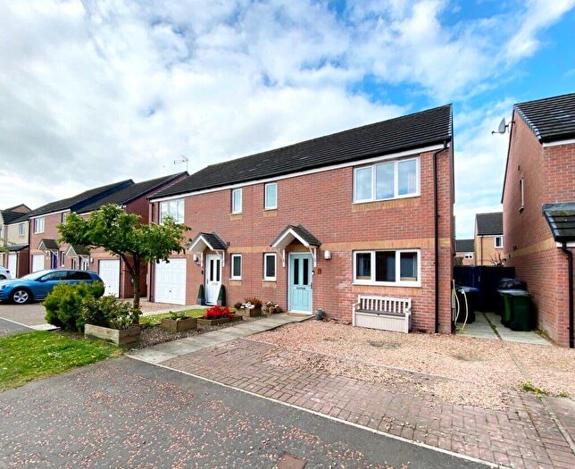 3 Bedroom Semi-Detached House For Sale In Dalwhamie Street Kinross, KY13