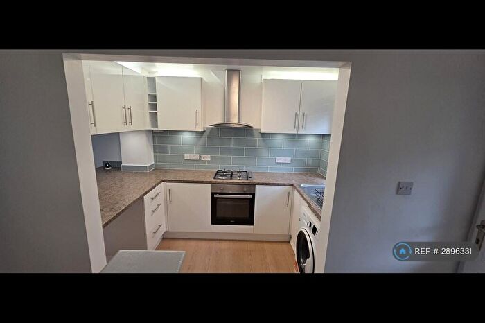 2 Bedroom Terraced House To Rent In Wetherlam Close, Nottingham, NG2