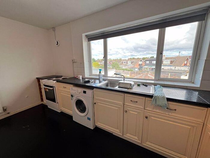 1 Bedroom Flat To Rent In Chelford Grove, Bristol, BS34