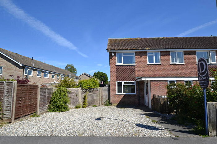 3 Bedroom End Of Terrace House To Rent In Meyrick Drive, Newbury, RG14