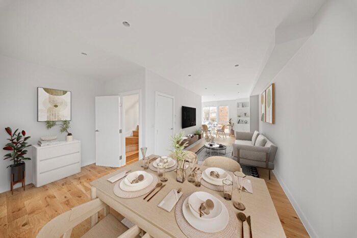 3 Bedroom Terraced House For Sale In Goldsmith Mews, Gravesend, Kent, DA12