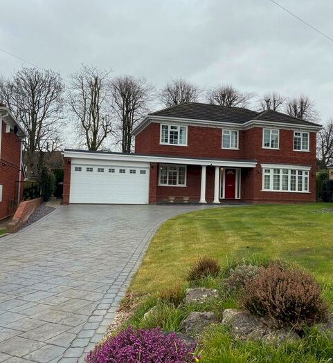 4 Bedroom House To Rent In Clear View, Kingswinford, DY6