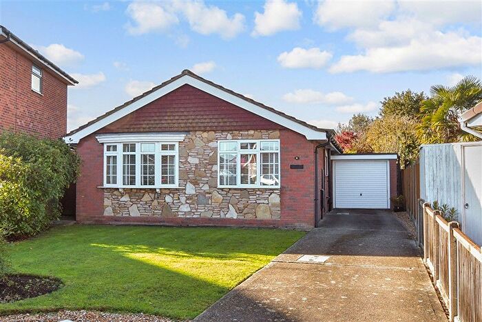 2 Bedroom Detached Bungalow For Sale In Rosemary Gardens, Whitstable, Kent, CT5