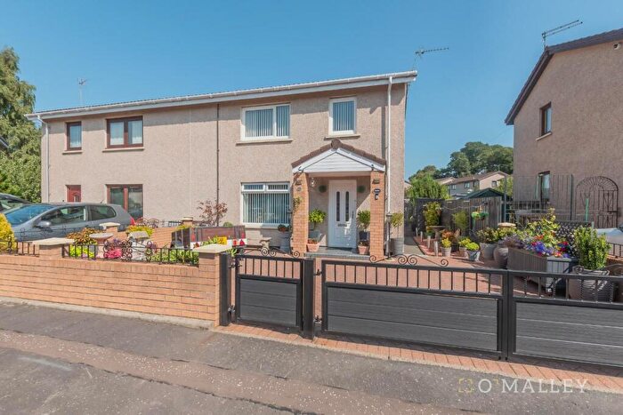 3 Bedroom Semi-Detached House For Sale In Sheardale Drive, Coalsnaughton, FK13