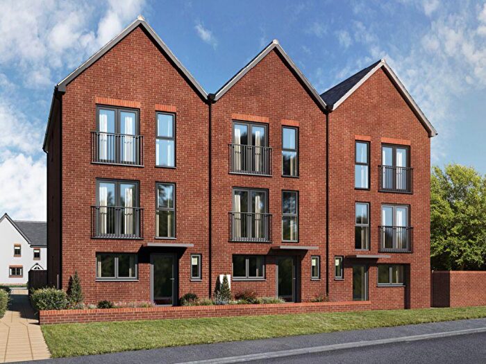 4 Bedroom End Of Terrace House For Sale In Birmingham Road, Meriden, Solihull, CV7