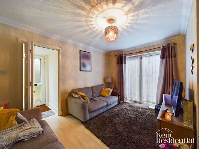 1 Bedroom Property To Rent In Barleycorn Drive, Rainham, Kent, ME8