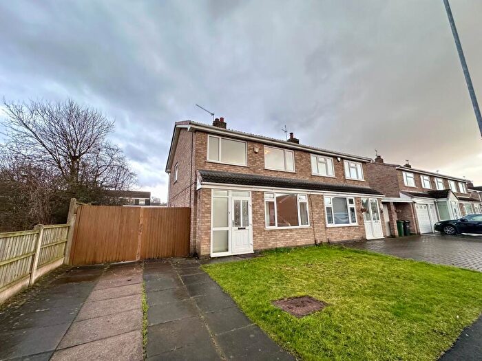 3 Bedroom Semi-Detached House To Rent In Buckingham Drive, Loughborough, LE11