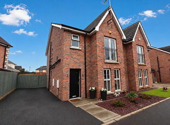 3 Bedroom Semi-Detached House For Sale In Chamberlain Mews, Newtownabbey, BT37