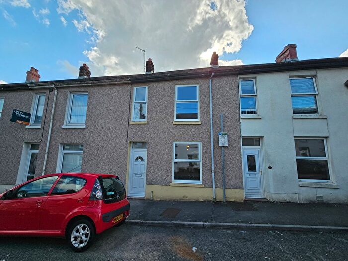 3 Bedroom Terraced House To Rent In St. Davids Street, Carmarthen, SA31