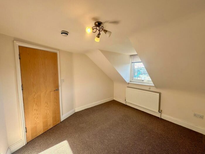 1 Bedroom Flat To Rent In Bouverie Square, Folkestone, CT20