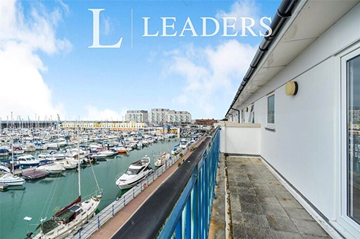 4 Bedroom Flat To Rent In Merton Court, The Strand, BN2