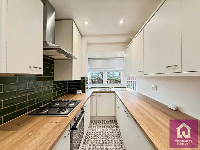 3 Bedroom Semi Detached House To Rent In Higher Lane, Whitefield, Manchester, Greater Manchester, M45