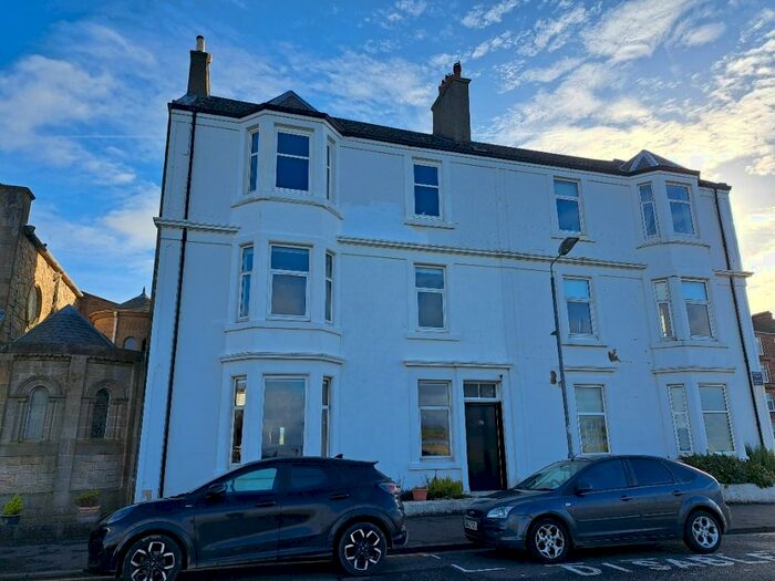 1 Bedroom Flat To Rent In Bath Street, Largs, North Ayrshire, KA30