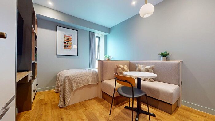 Studio To Rent In First Way, Wembley, HA9