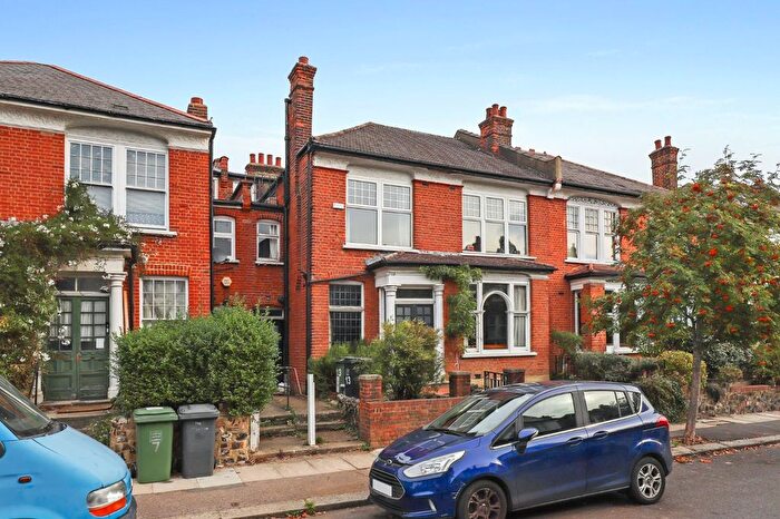 5 Bedroom Property For Sale In Bishopsthorpe Road, Sydenham, London, SE26