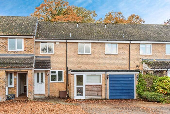 3 Bedroom Terraced House For Sale In Broadmarsh Lane, Freeland, Witney, OX29