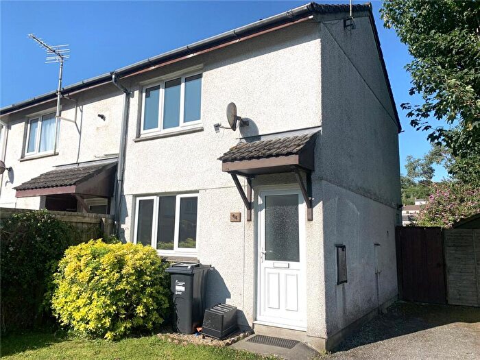 2 Bedroom House To Rent In Aberdeen Close, St Blazey, Par, Cornwall, PL24