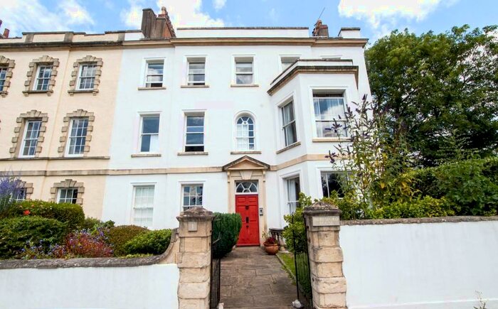 4 Bedroom Flat To Rent In Clifton Hill, Bristol, BS8