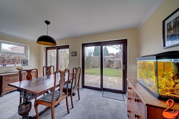 4 Bedroom Detached House For Sale In Main Street, Offenham, WR11