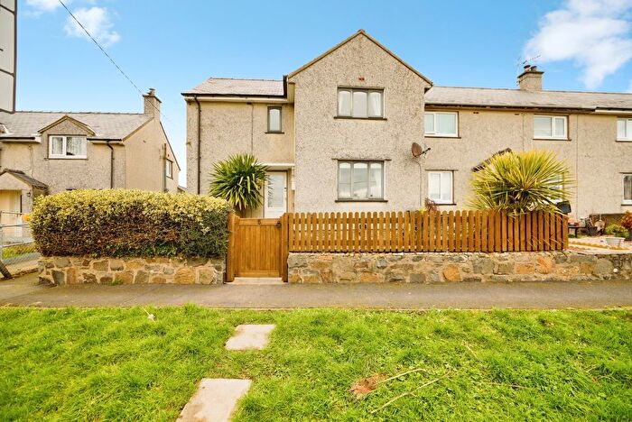 3 Bedroom End Terrace House For Sale In Ger Y Bont, Abererch, Pwllheli, Gwynedd, LL53