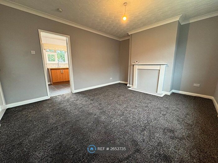 2 Bedroom End Of Terrace House To Rent In Durham Road, Doncaster, DN2