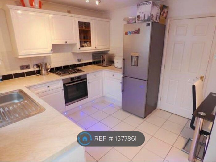 2 Bedroom Terraced House To Rent In Barking, Barking, IG11