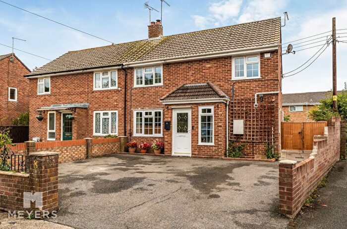 3 Bedroom Semi Detached House For Sale In Combe Way, Dorchester, DT2