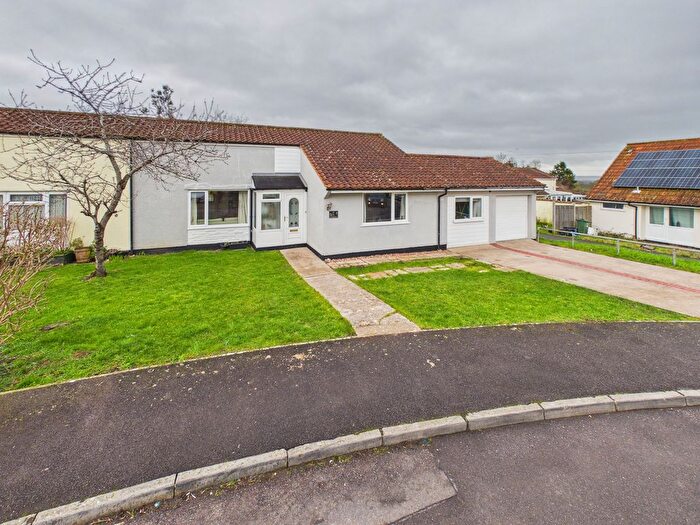 3 Bedroom Semi Detached Bungalow For Sale In Windmill Crescent, Bridgwater, TA7