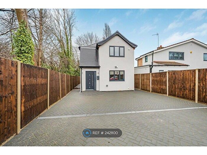 3 Bedroom Detached House To Rent In Sheepcote Gardens, Denham, Uxbridge, UB9