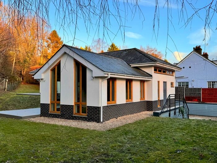 3 Bedroom Detached House To Rent In Dorking Road, Gomshall, GU5