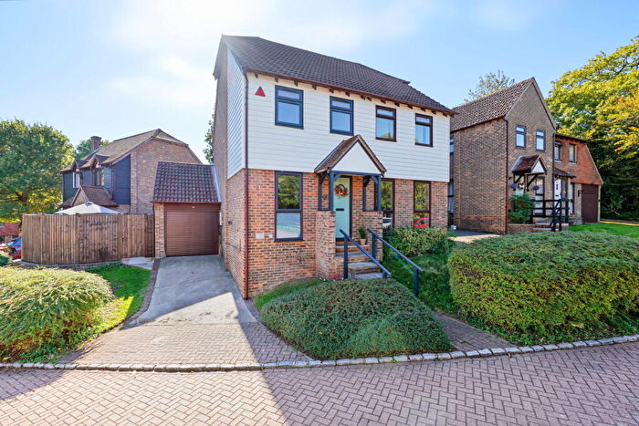2 Bedroom Semi Detached House For Sale In Iris Close, Walderslade Woods, Chatham, ME5